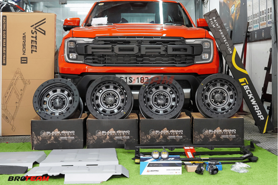 Độ Mâm Black Rhino Xplorer BR023 Cho Ford Ranger Với Kiểu Dáng Khoẻ Khoắn