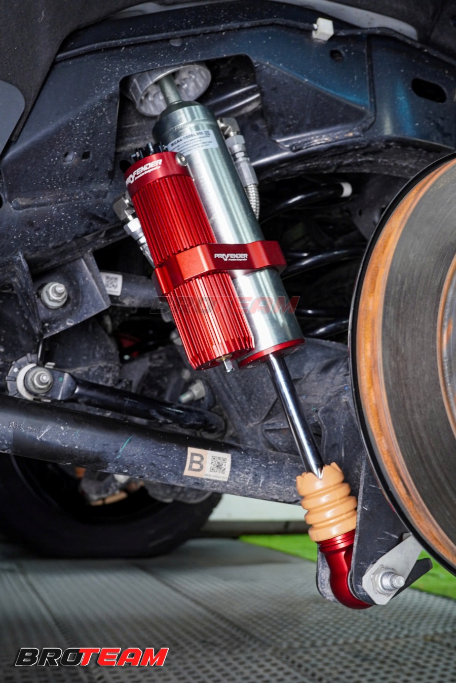 Nâng cấp hệ treo Everest