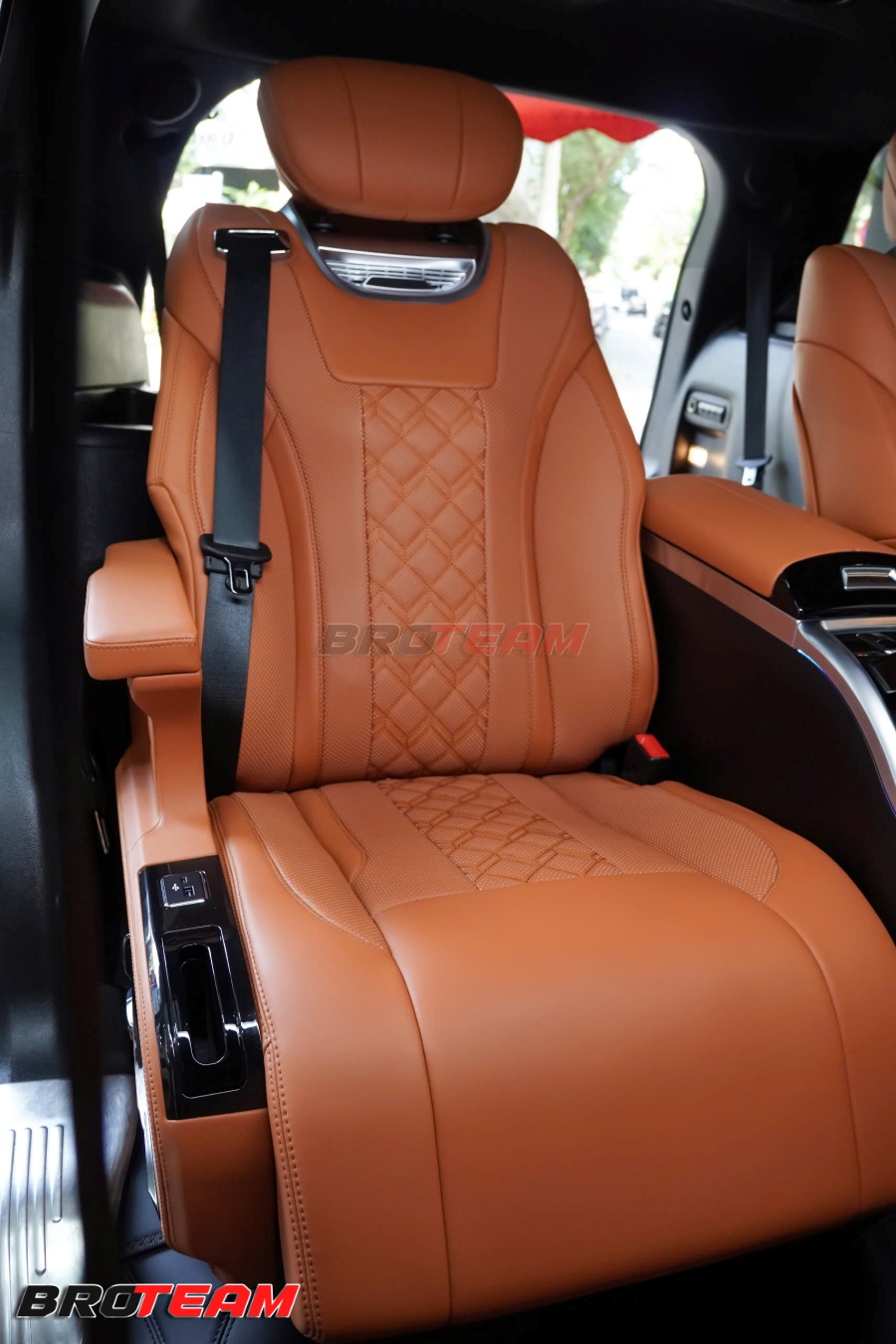 Bọc da xe Explorer 2017