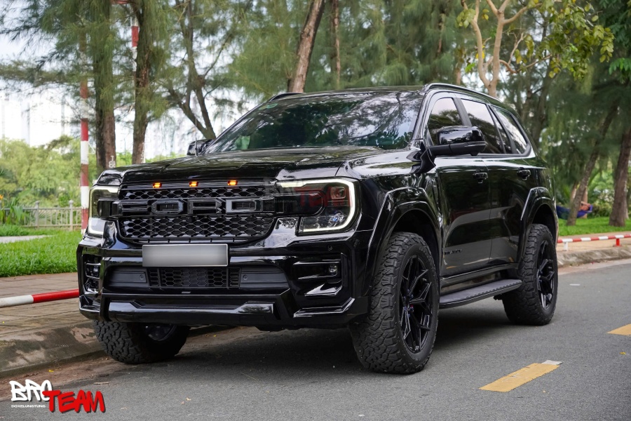 Bodykit AKC V2 Everest form zin