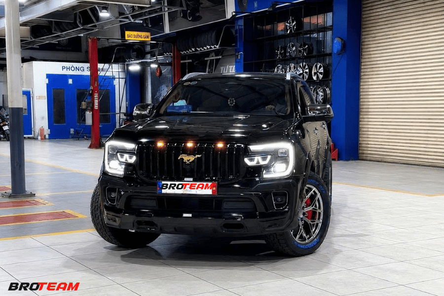 FORD EVEREST TITANIUM NEXT GEN ĐỘ TỔNG THỂ NGOẠI THẤT