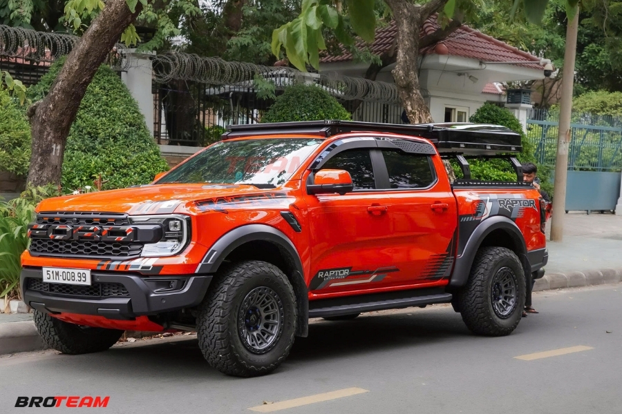Ford Ranger Raptor 3.0 V6 Độ Overland 