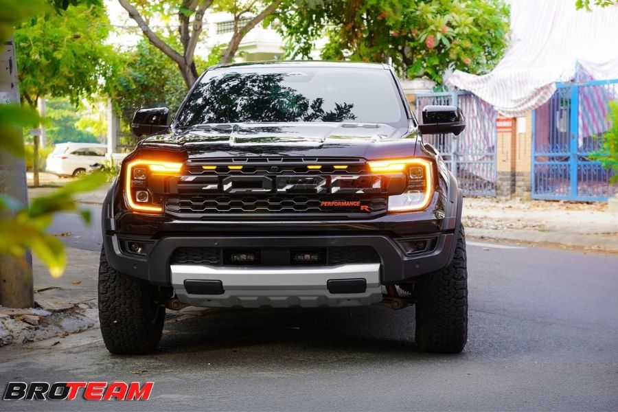 Mặt calang Ford Ranger Raptor