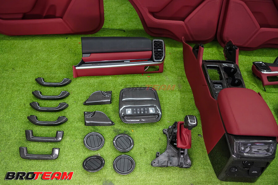 bộ ốp nội thất Carbon Ford Everest