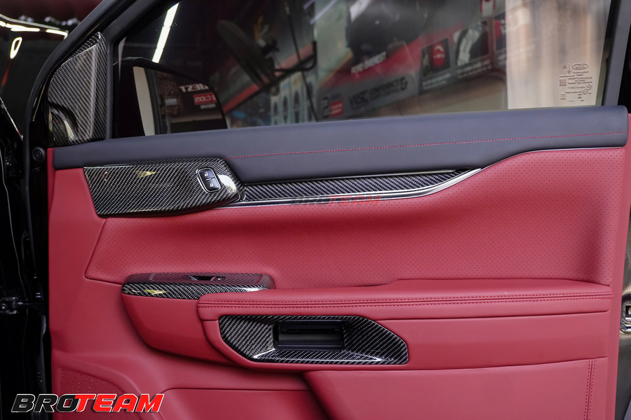 Carbon fiber nội thất Everest