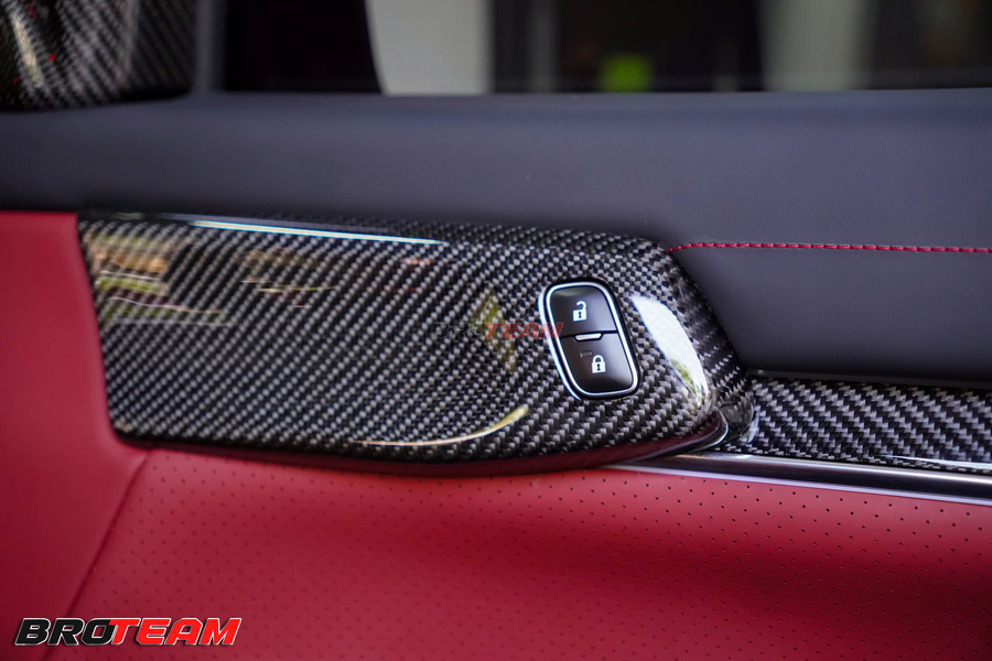 Độ nội thất carbon Ford Everest
