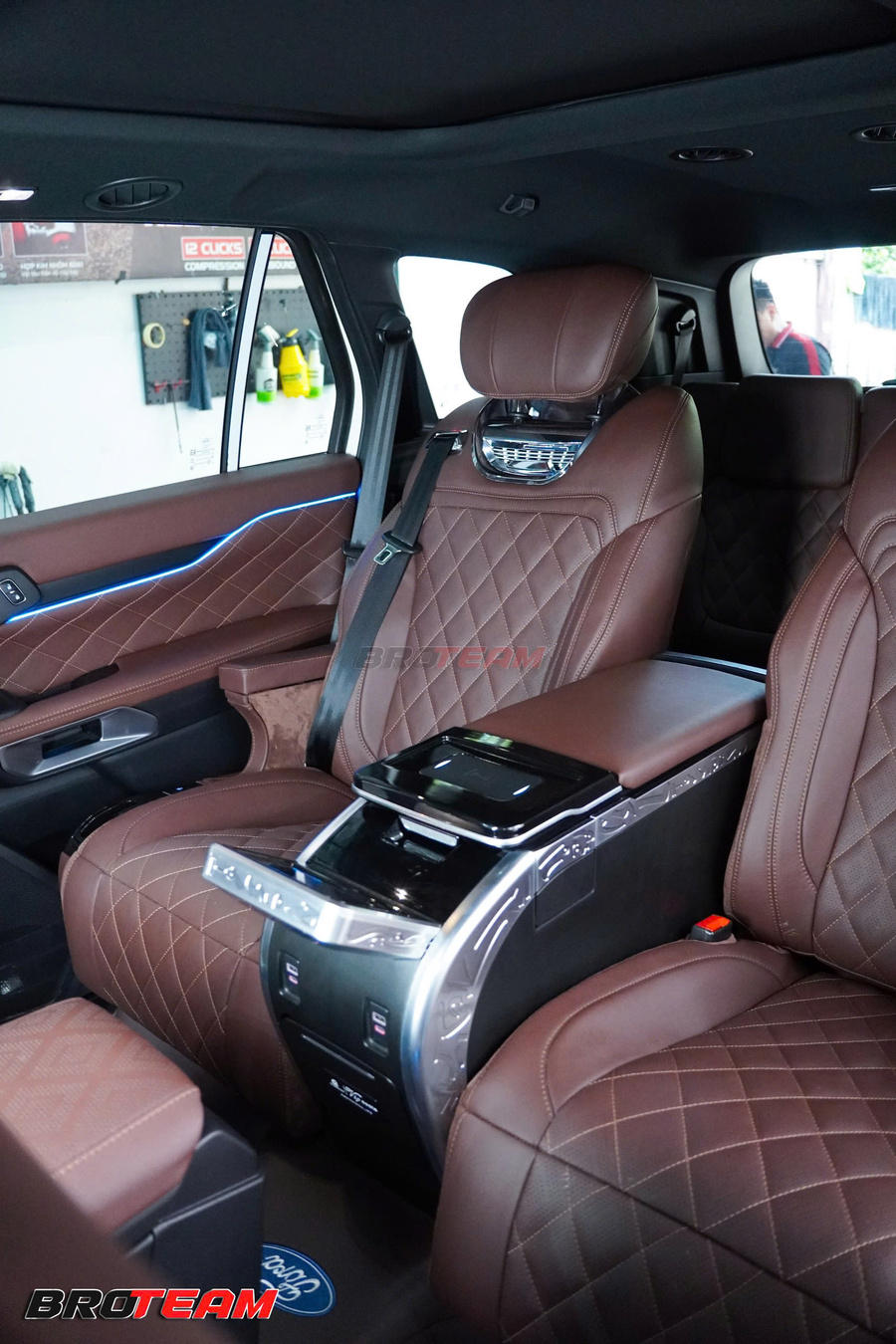 Ghế thương gia hàng 2 full tính năng