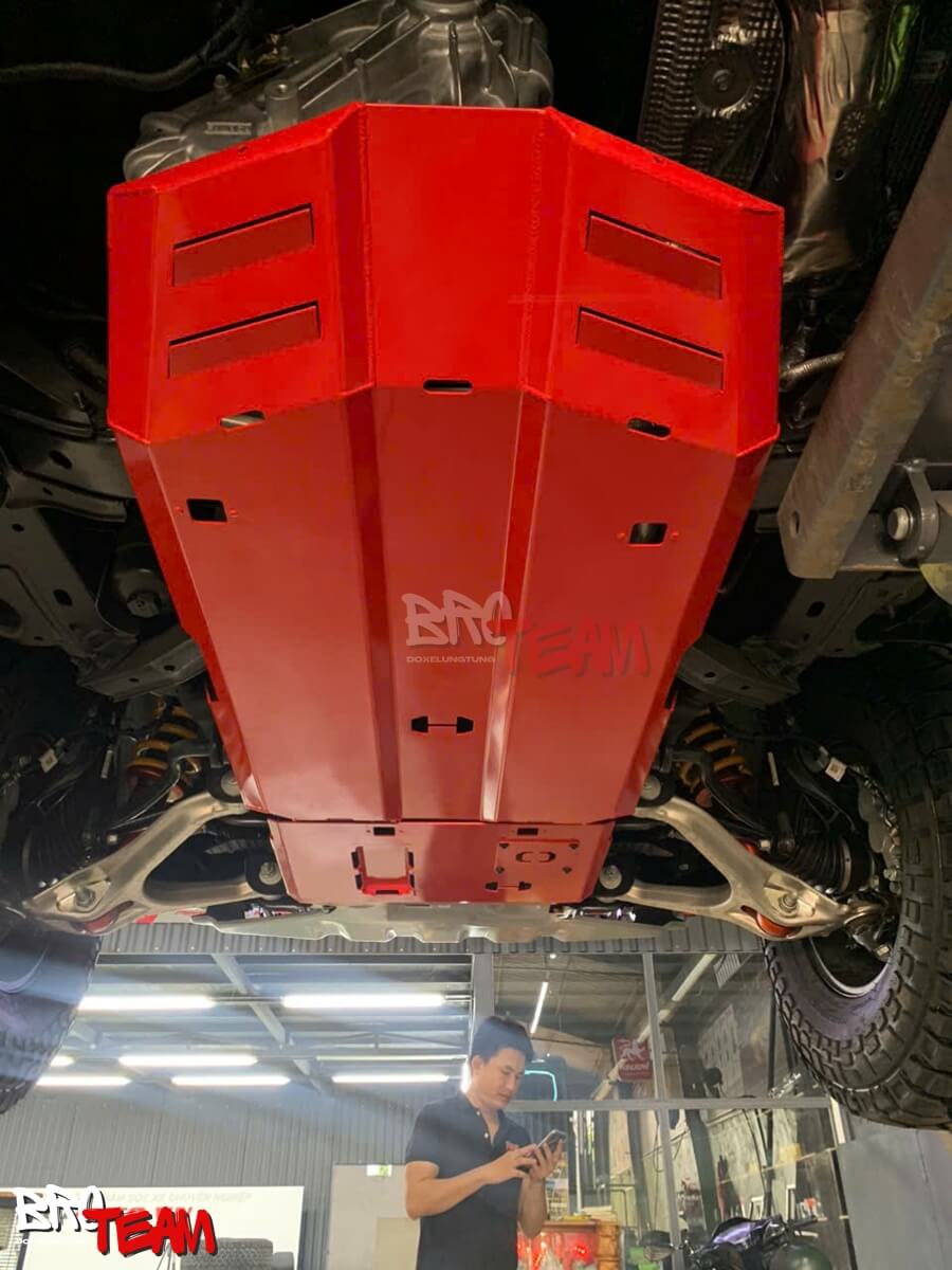 Giáp gầm Hamer
