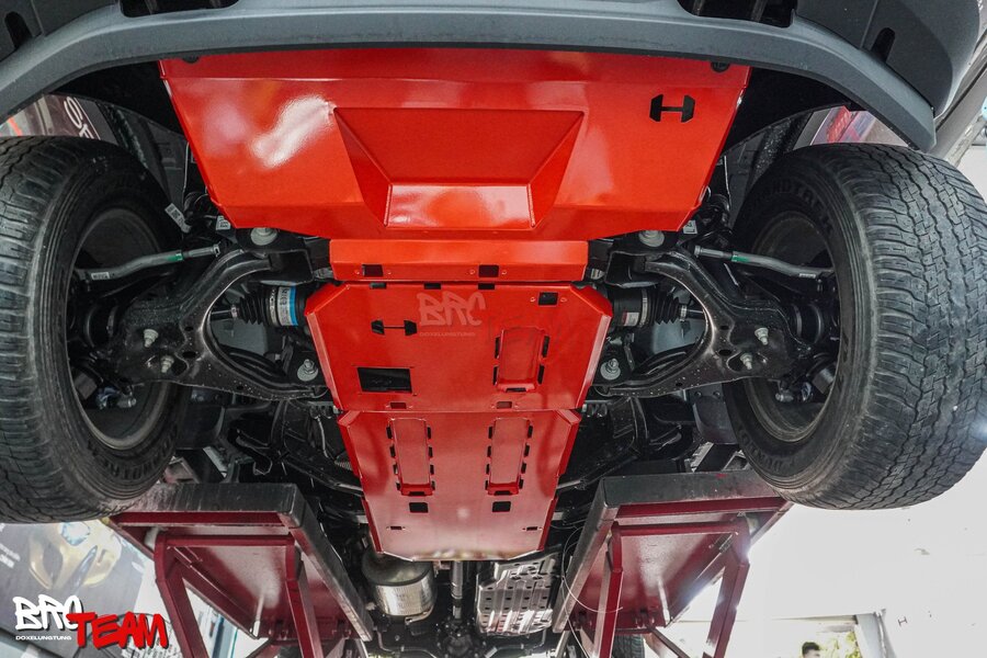 Giáp gầm 3 tấm Hamer cho Ford Everest