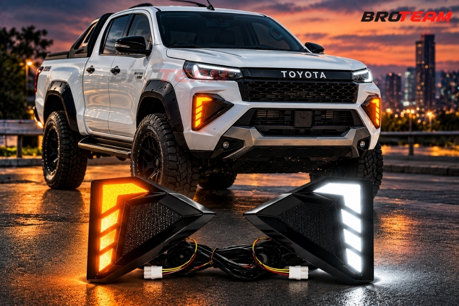 Hiệu ứng ánh sáng khi lên đèn xe Toyota Hilux