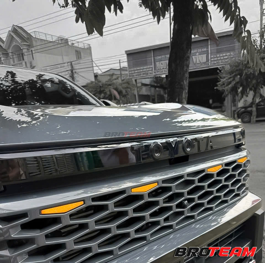 LED định vị Toyota Hilux