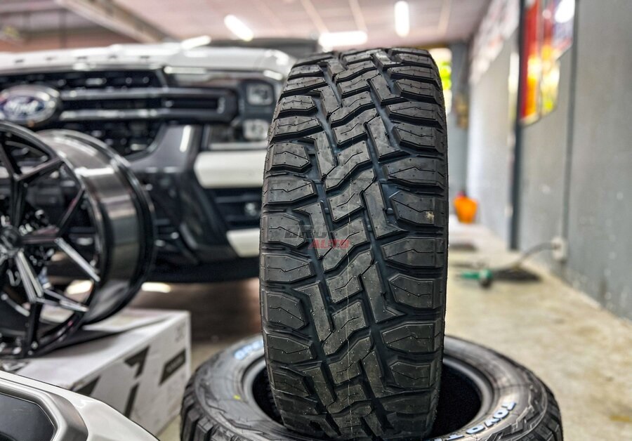 Lốp Toyo R/T cho xe bán tải và SUV