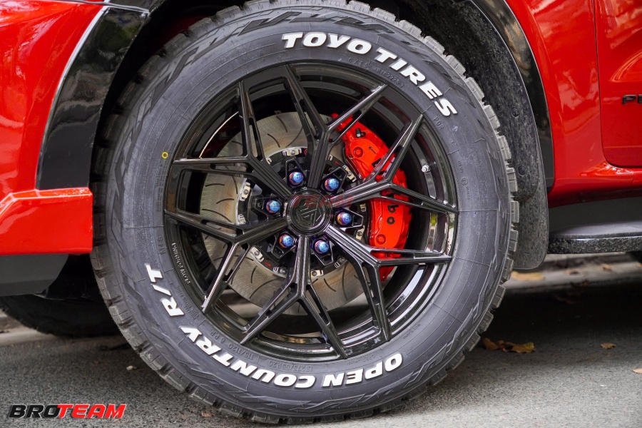 Mâm 20inch thiết kế thể thao đa chấu