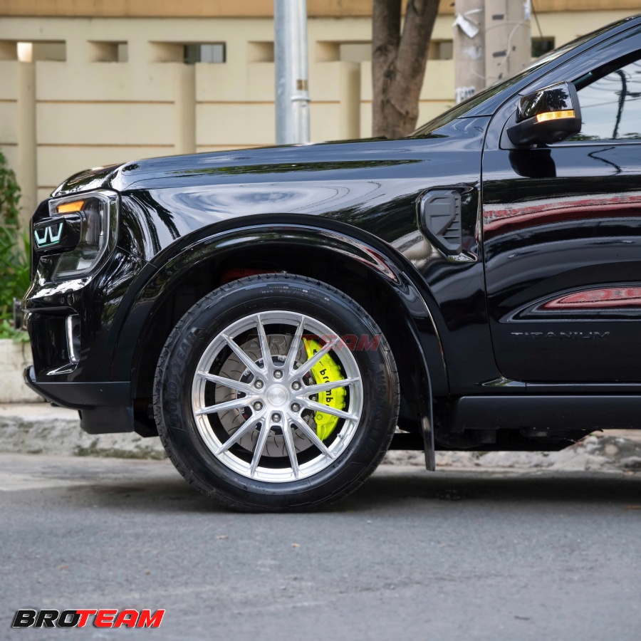 Phanh Brembo hiệu suất cao