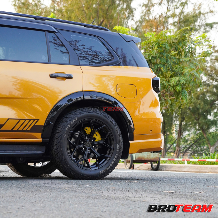 Mâm 20 inch thể thao Ford Everest