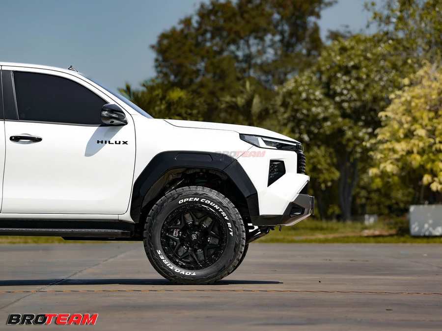 Mâm lốp thể thao nâng cấp cho Toyota Hilux
