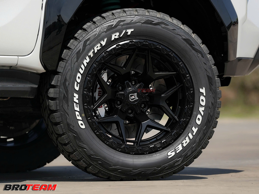 Mâm lốp thể thao cho Toyota Hilux