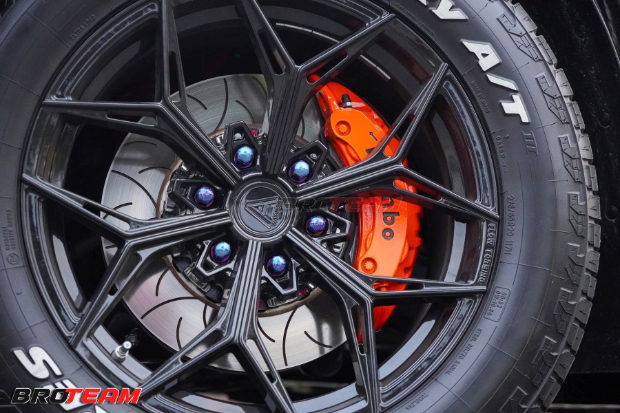 phanh Brembo hiệu năng cao cho Ford Everest 2026