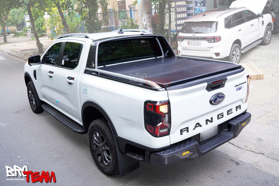 Nắp thùng cuộn xe bán tải