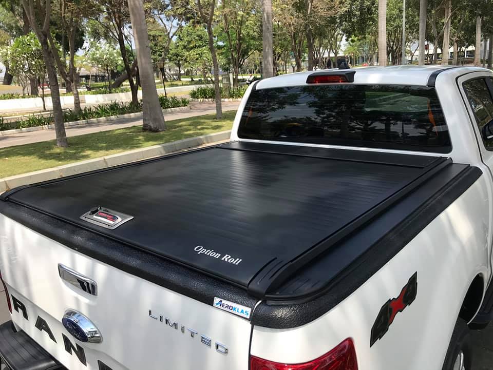 Nap Cuon Thung Thap Co Option Toyota Hilux