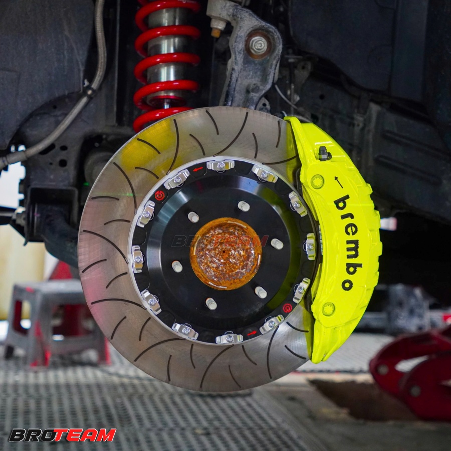 Phanh Brembo