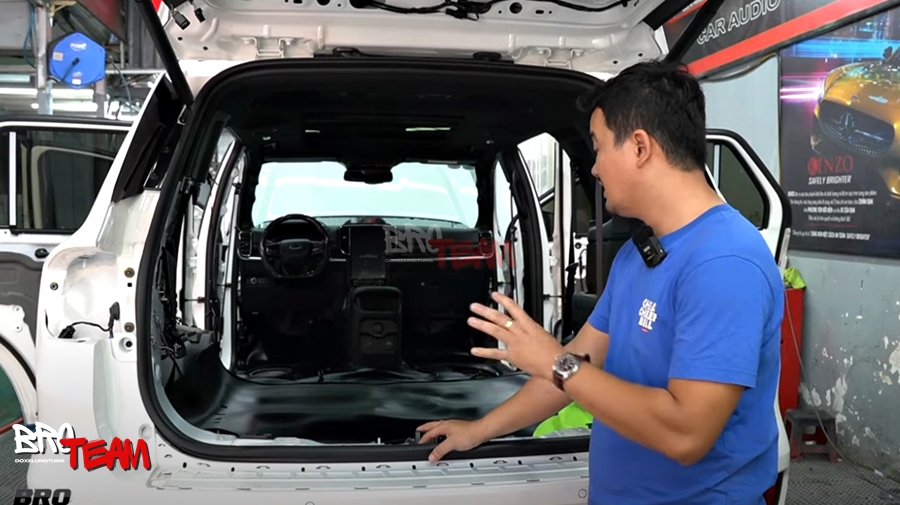 Thảm lót sàn xe simili Ford Everest da dày loại I