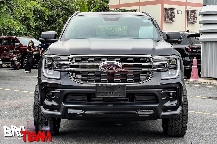 Bộ Bodykit Ford Everest mẫu AKC V2 Thái Lan