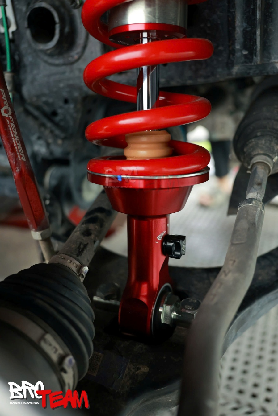 Bộ Phuộc Profender 3-Way Thái Lan Cho Ford Everest