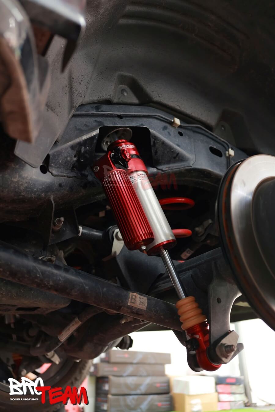Bộ Phuộc Profender 3-Way Thái Lan Cho Ford Everest