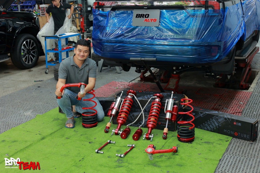 Bộ phuộc Profender OEM 2.5 cho Ford Everest