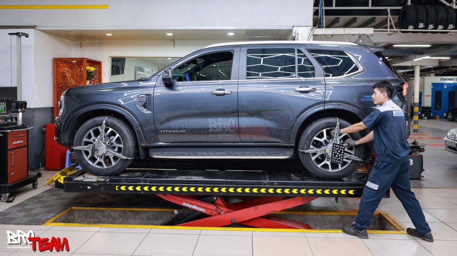 Bộ phuộc Profender OEM 2.5 cho Ford Everest