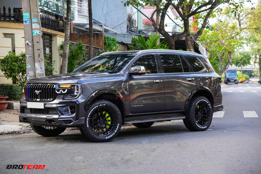 Body kit Victor V4 Ford Everest