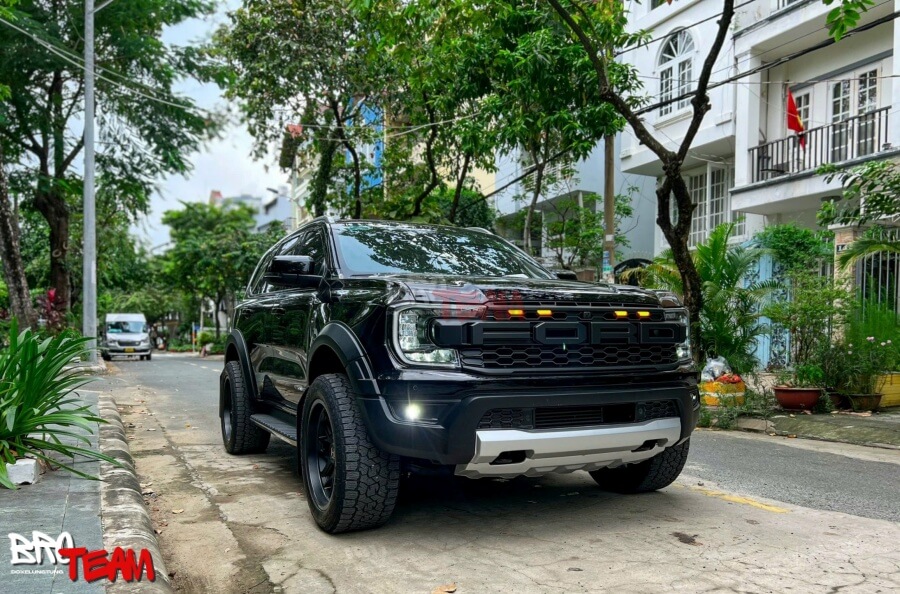 Bodykit Raptor Thái Lan Cho Ford Everest
