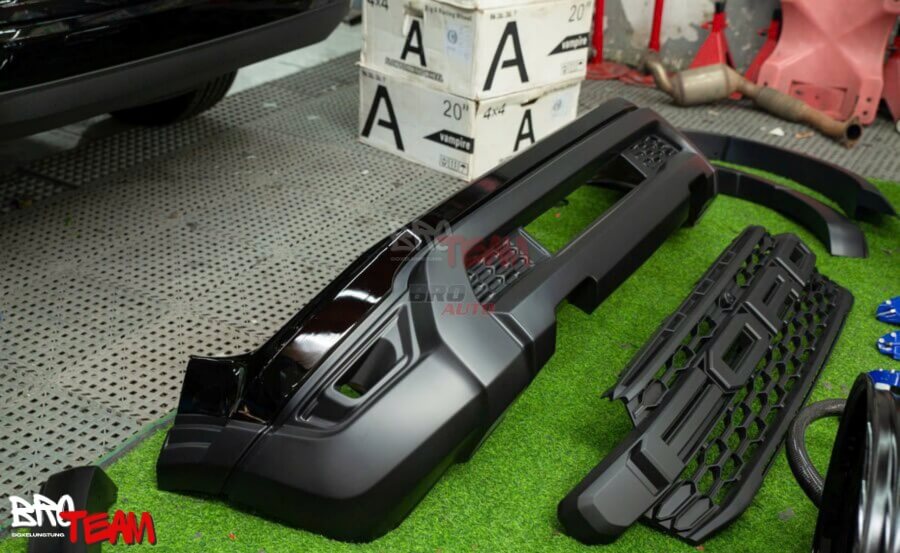 Bodykit Raptor Thái Lan Cho Ford Everest