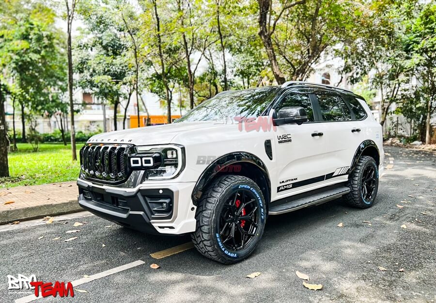Bodykit Victor Thái Lan Mặt Calang Jeep cho Ford Everest 