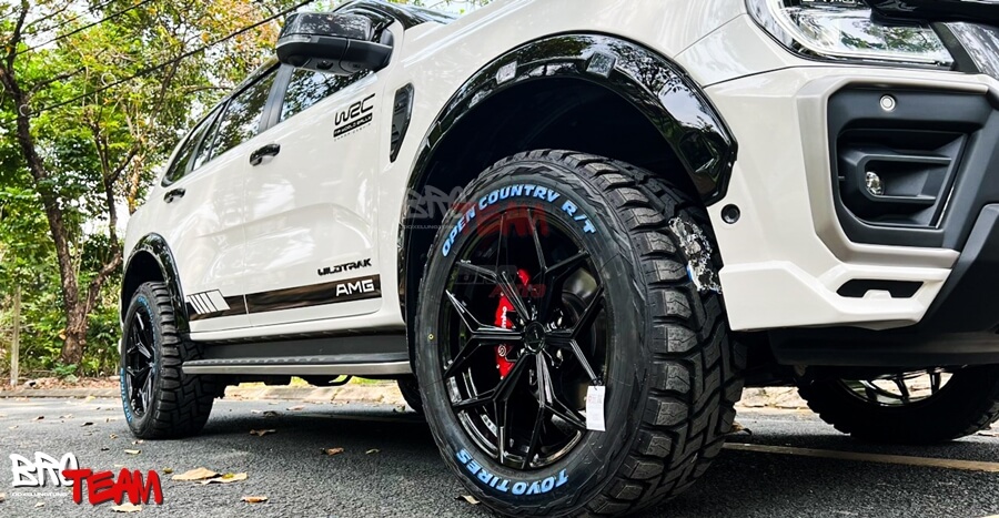 Bodykit Victor Thái Lan Mặt Calang Jeep cho Ford Everest 
