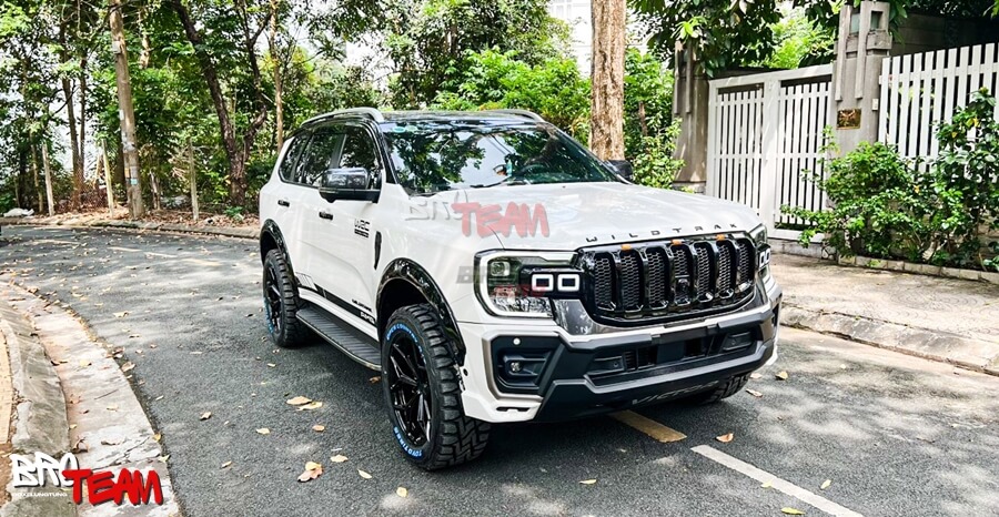 Bodykit Victor Thái Lan Mặt Calang Jeep cho Ford Everest 