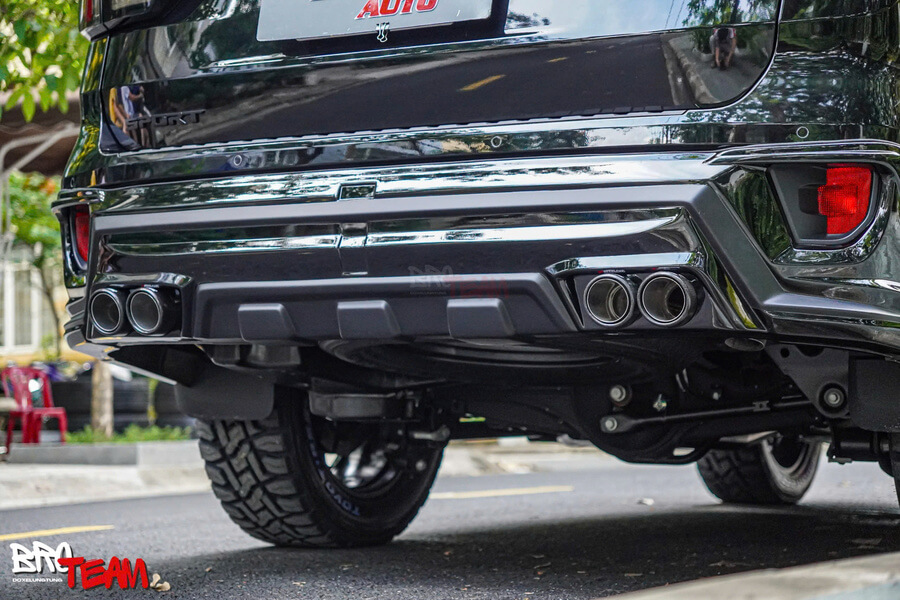 Bodykit Victor Thái Lan Mặt Calang Jeep cho Ford Everest 