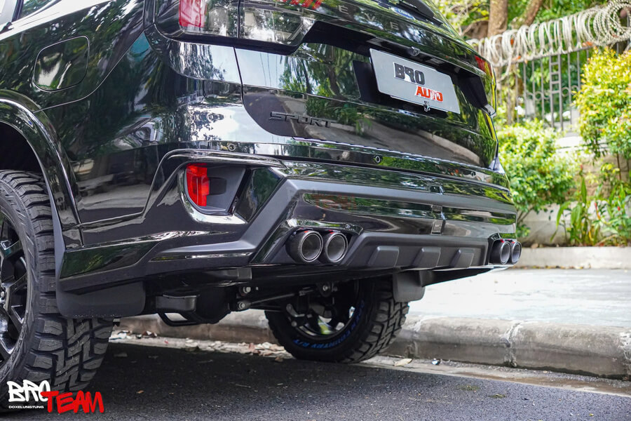 Bodykit Victor Thái Lan Mặt Calang Jeep cho Ford Everest 