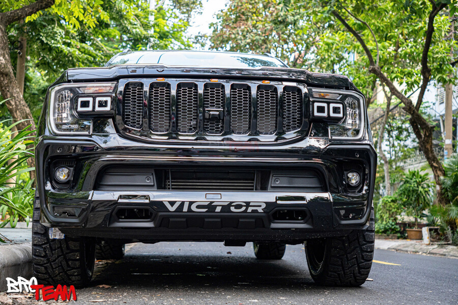 Bodykit Victor Thái Lan Mặt Calang Jeep cho Ford Everest 