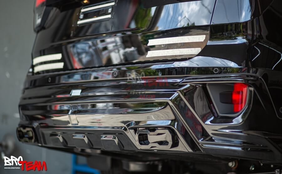 Bodykit Victor Thái Lan Mặt Calang Jeep cho Ford Everest 