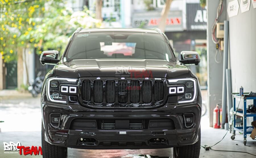 Bodykit Victor Thái Lan Mặt Calang Jeep cho Ford Everest 