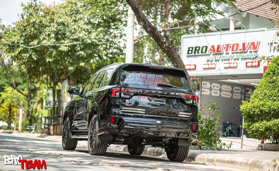 Bodykit Victor Thái Lan Mặt Calang Jeep cho Ford Everest 