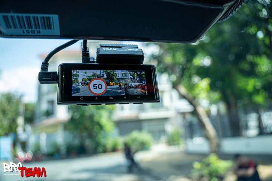 Camera hành trình Vietmap Speedmap M1 ô tô Toyota Hilux