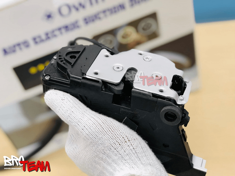 Cửa hít ô tô Owin zin theo xe Volkswagen Viloran