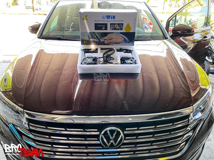 Cửa hít ô tô Owin zin theo xe Volkswagen Viloran