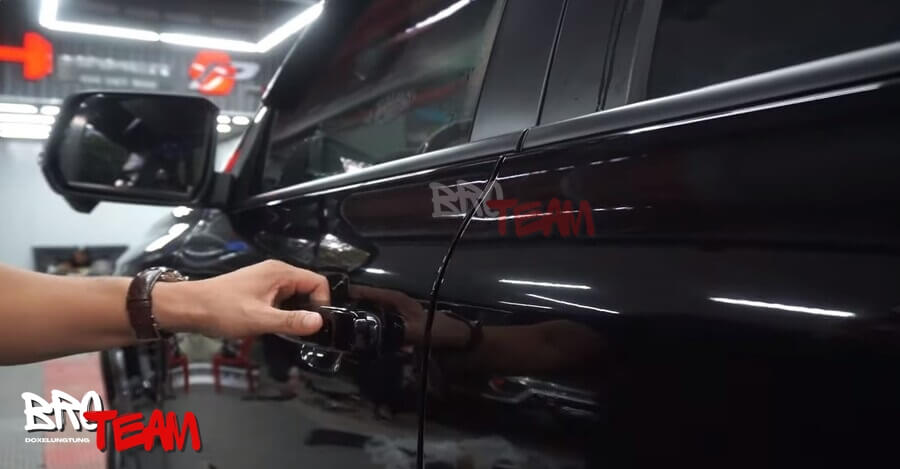 Cửa hít ô tô Owin zin theo xe Volkswagen Viloran