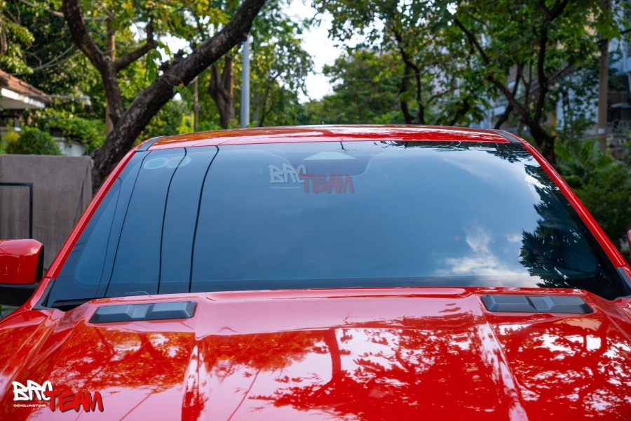 Dán Phim Cách Nhiệt Cho Xe Ford Ranger