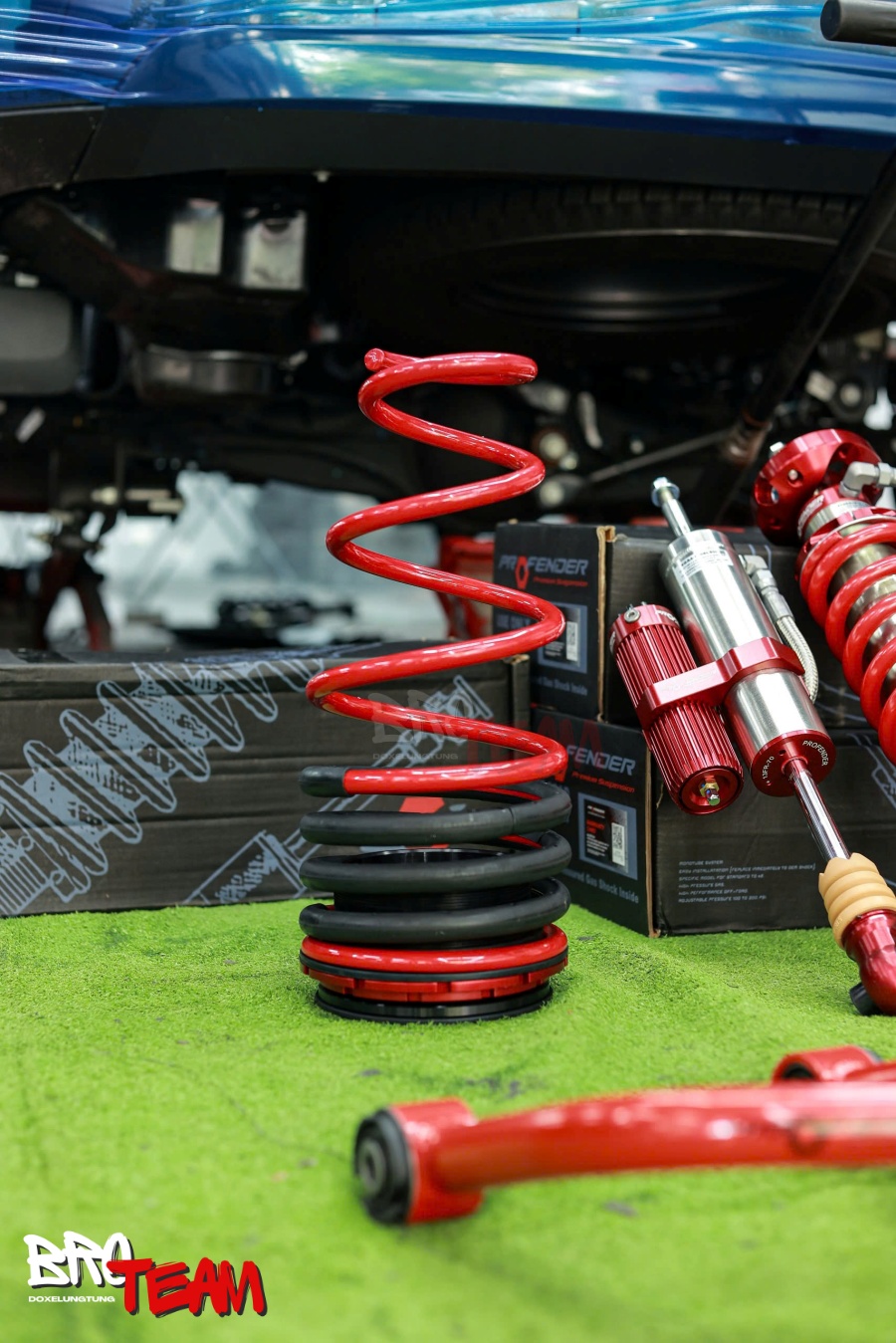 Độ bộ phuộc giảm xóc Profender xe Toyota Hilux