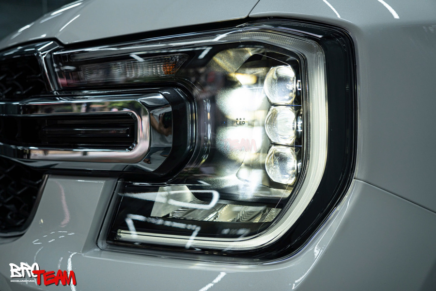Độ Đèn Ford Everest 2025